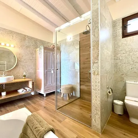 Deluxe, Wifi, Piscina Climatizada Rodeada De Bosque En La Esperanza * Santa-Cruz de Ténérife