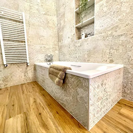 Deluxe, Wifi, Piscina Climatizada Rodeada De Bosque En La Esperanza Appartement Santa-Cruz de Ténérife