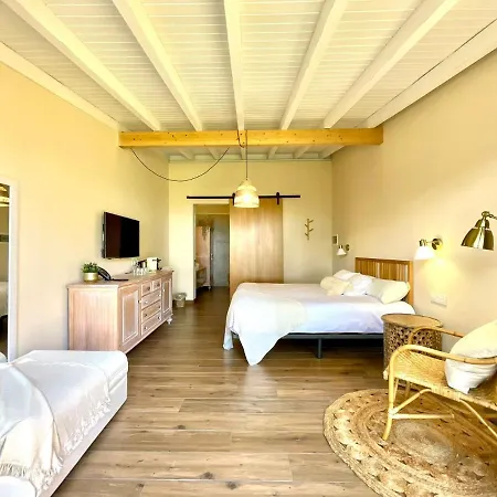 Deluxe, Wifi, Piscina Climatizada Rodeada De Bosque En La Esperanza