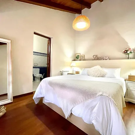 Deluxe, Wifi, Piscina Climatizada Rodeada De Bosque En La Esperanza Santa-Cruz de Ténérife
